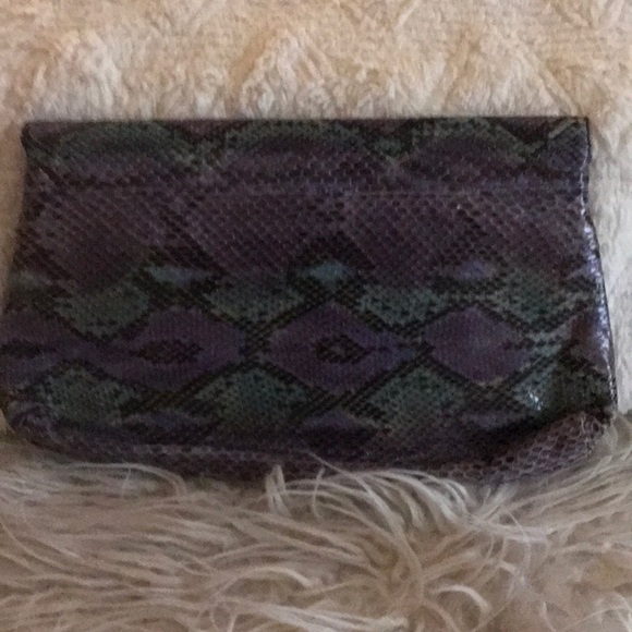Vintage Clutch - Picture 3 of 3
